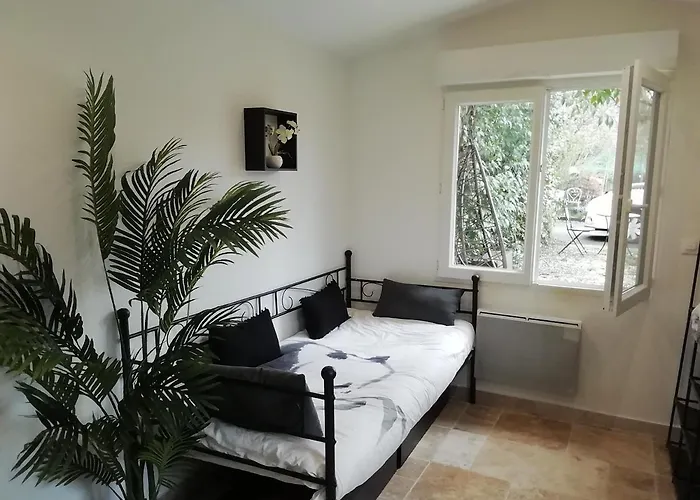 Appartamento Route De Gougues